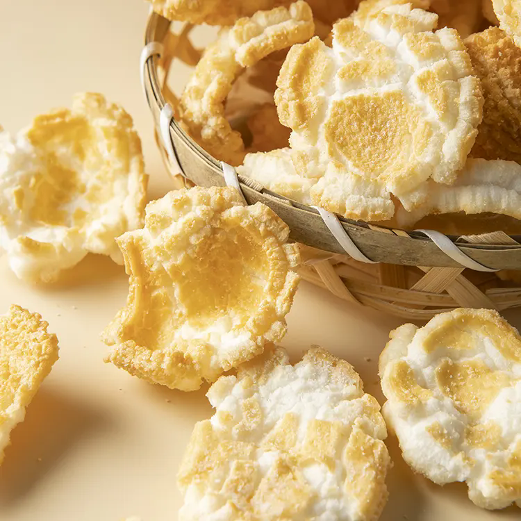 Why Are Irregular Circular Rice Crackers Gaining Popularity Among Snack Lovers?